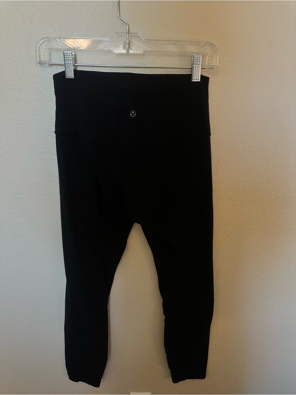 Lululemon Black Leggings - size 6